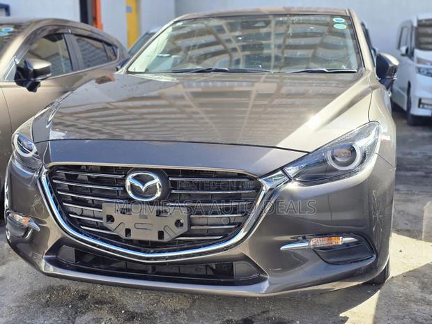 Mazda AZ 2019 Gray