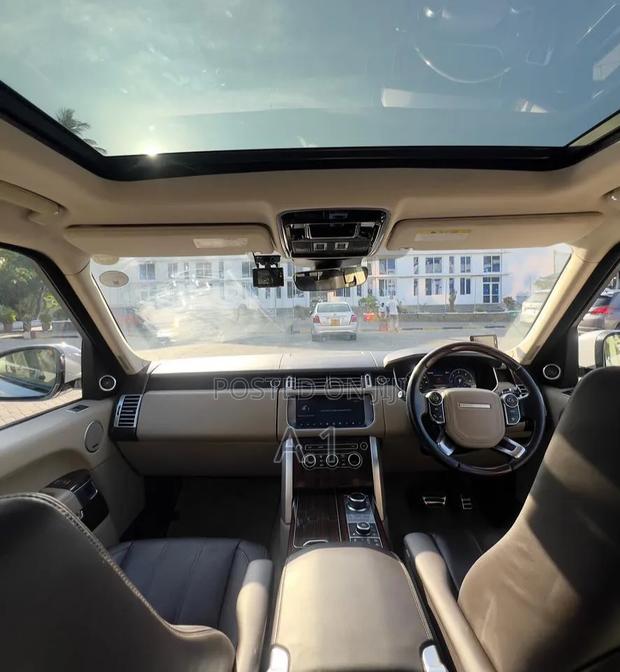 Land Rover Range Rover Vogue 2018 White
