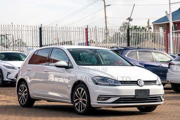 Volkswagen Golf 2019 White