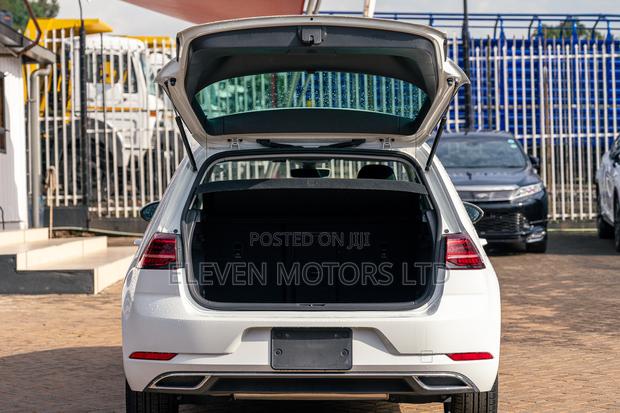 Volkswagen Golf 2019 White