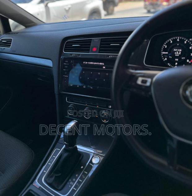Volkswagen Golf 2019 Gray