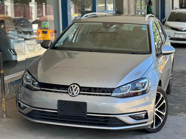 Volkswagen Golf 2019 Gray