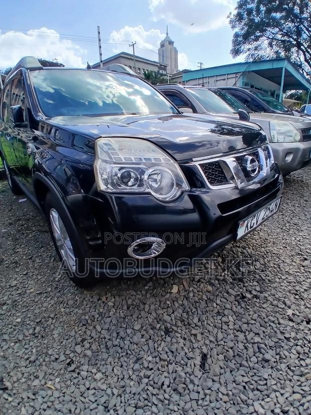 Nissan X-Trail 2.0 Petrol XE 2012 Black