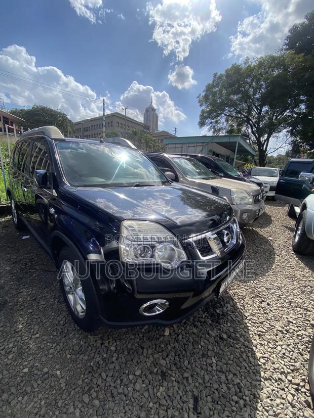 Nissan X-Trail 2.0 Petrol XE 2012 Black