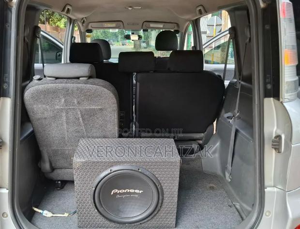 Toyota Sienta 2014 Silver
