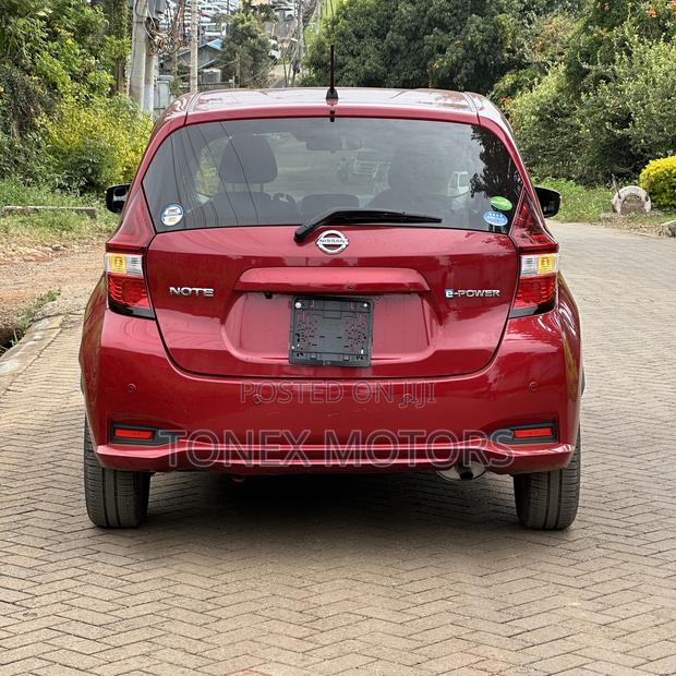 Nissan Note 1.2 Hybrid NISMO 2019 Red