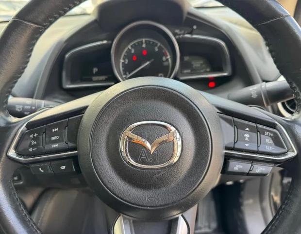 Mazda 2 2019 Black