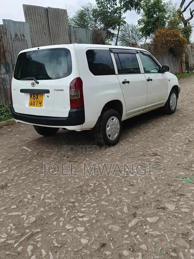 Toyota Probox 2007 White