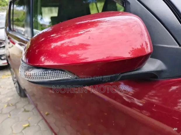 Toyota Passo 1.0 AWD 2019 Red
