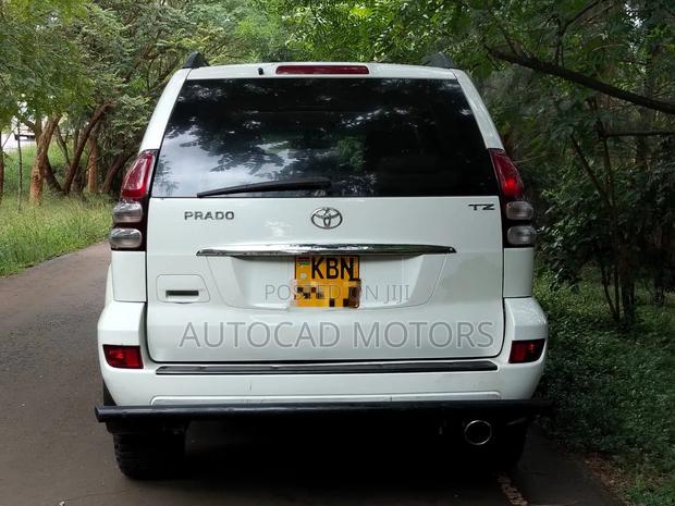 Toyota Land Cruiser Prado 3.4 5dr 2004 White