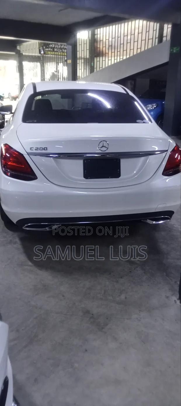 Mercedes-Benz C200 2019 White