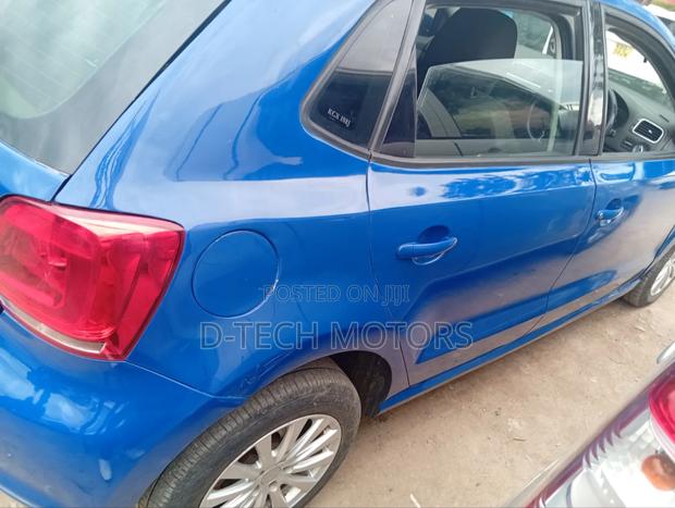 Volkswagen Polo 2018 Blue
