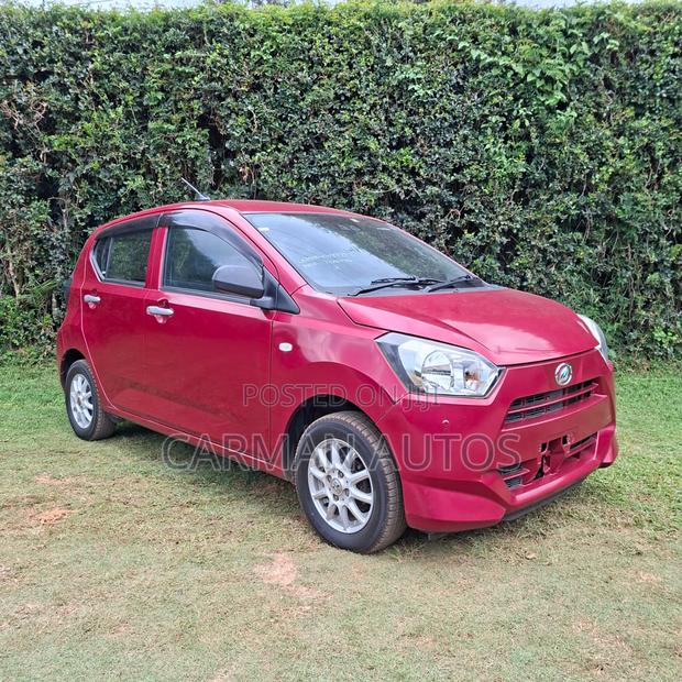 Daihatsu Mira 2017 Red
