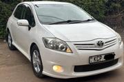 Toyota Auris 2011 White for sale