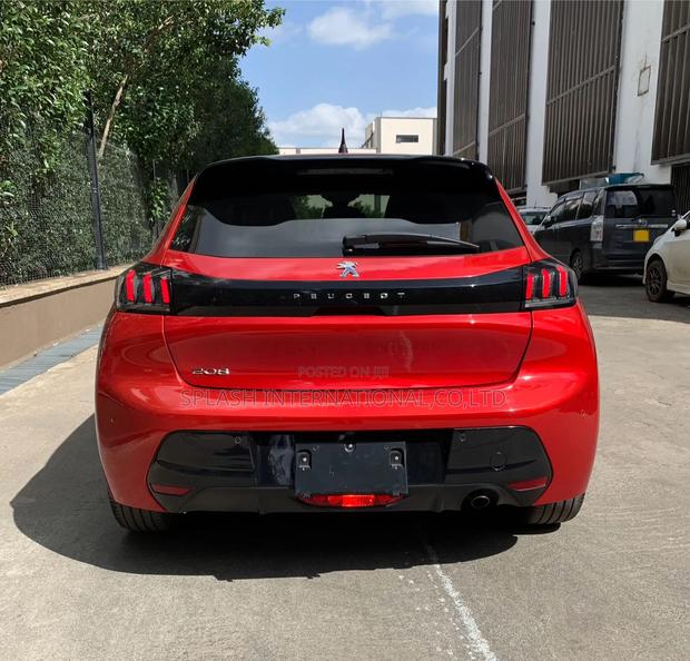 Peugeot 208 2020 Red