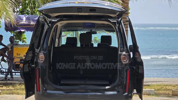 Mazda Biante 2015 Black