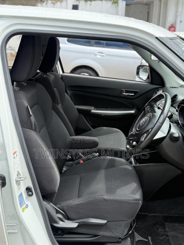 Suzuki Swift 2019 White