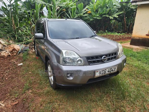 Nissan X-Trail 2.0 Petrol XE 2009 Gray