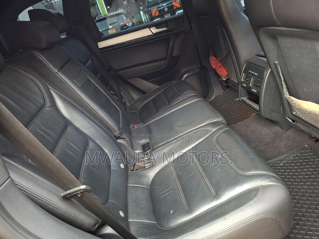 Volkswagen Touareg TDI Executive 4dr SUV AWD (3.0L 6cyl Turbodiesel 8A)