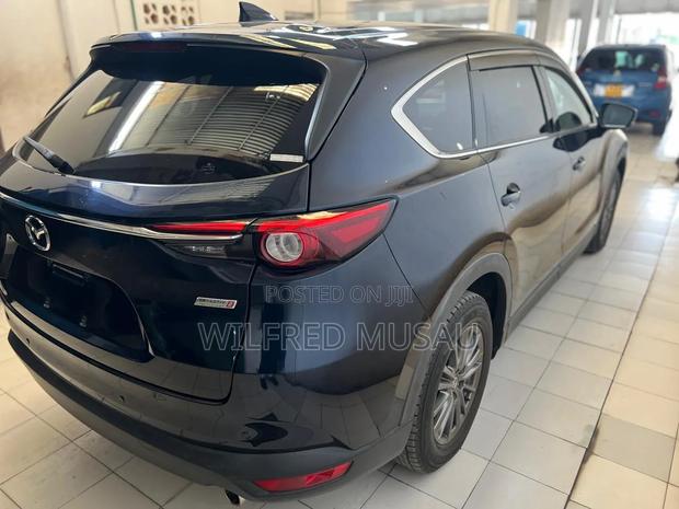 Mazda CX-8 2020 Blue