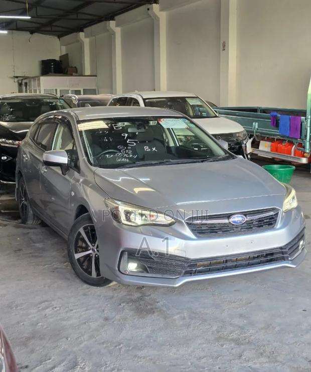 Subaru Impreza Premium AWD Hatchback 2020 Silver
