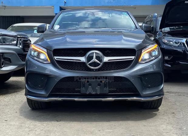 Mercedes-Benz GLE-Class GLE 350d 4MATIC 2019 Gray