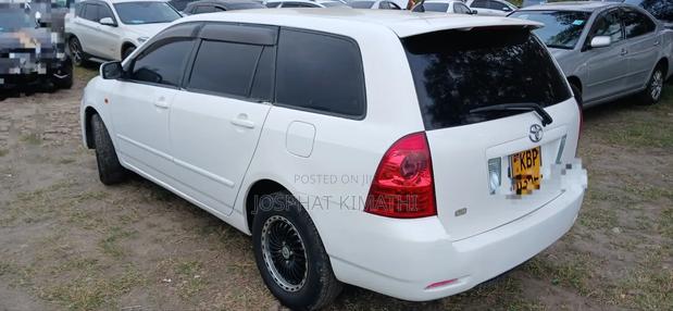 Toyota Corolla Fielder 2005 White