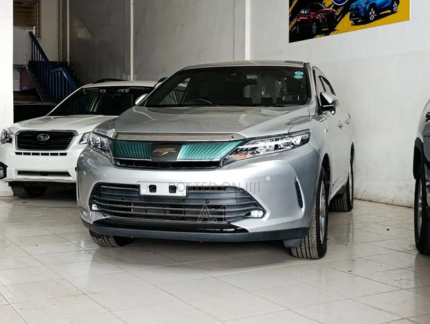 Toyota Harrier 2.5 Hybrid GR Sport 2019 Silver