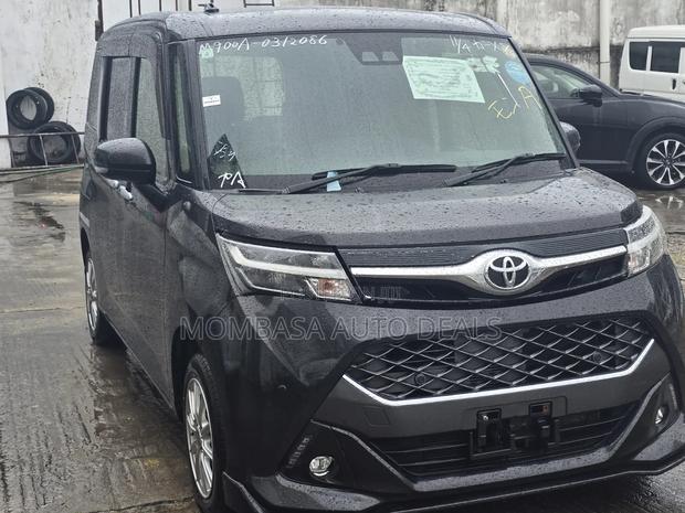 Toyota Tank 2019 Black