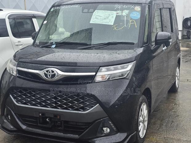 Toyota Tank 2019 Black