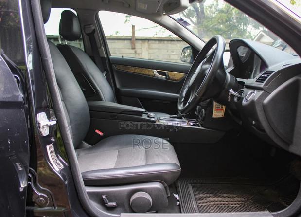 Mercedes-Benz C200 2007 Black