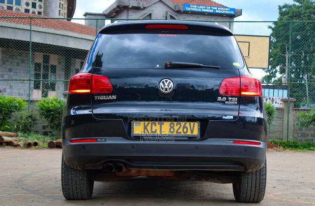 Volkswagen Tiguan 2012 Black