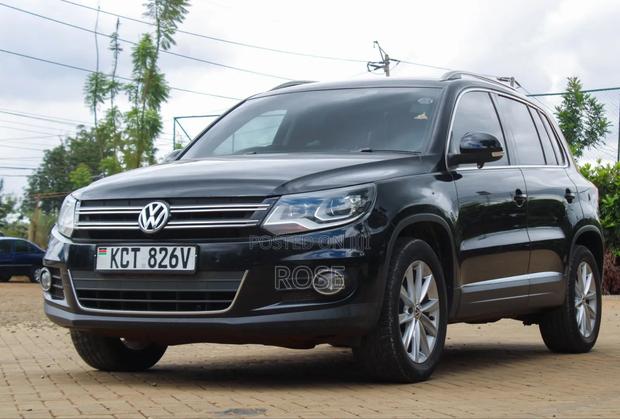 Volkswagen Tiguan 2012 Black