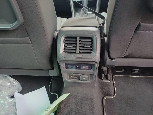 Volkswagen Tiguan 2019 Gray