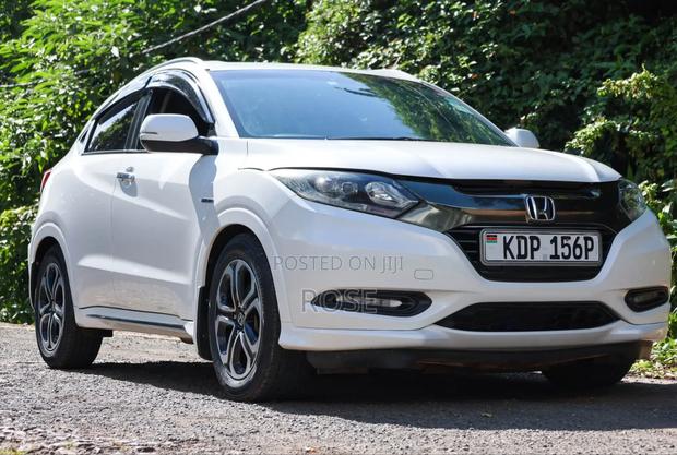 Honda Vezel 2017 White