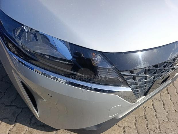 Nissan Note 1.2 Hybrid 2021 Silver