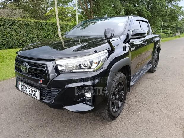 Toyota Hilux Revo Double Cab Deisel 2.4 AWD 2019 Black