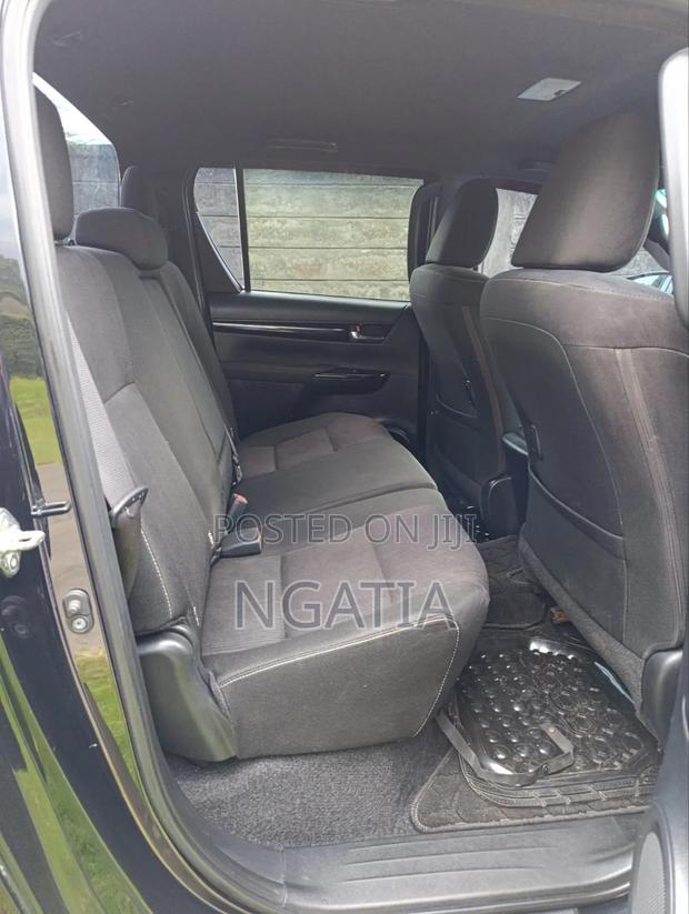 Toyota Hilux Revo Double Cab Deisel 2.4 AWD 2019 Black
