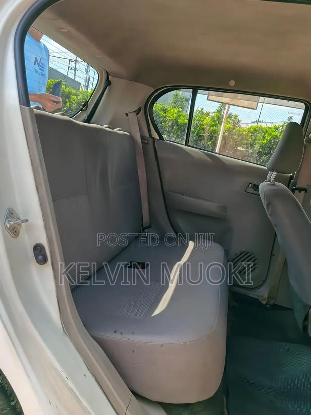 Daihatsu Mira 2015 White
