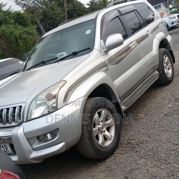 Toyota Land Cruiser Prado 2004 Silver