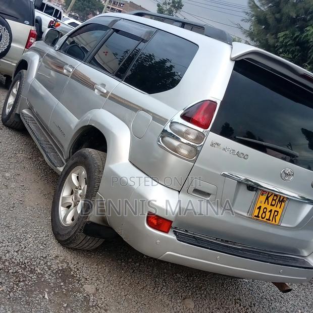 Toyota Land Cruiser Prado 2004 Silver