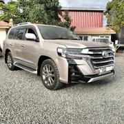 Toyota Land Cruiser 4.6 V8 ZX 2015 Beige for sale