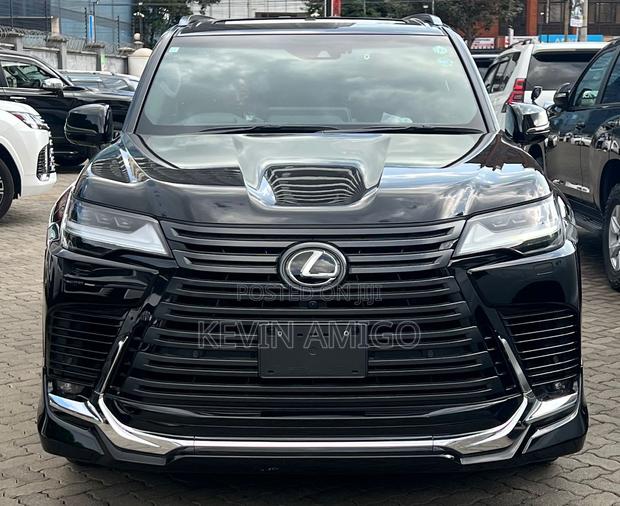 Lexus LX 600 2022 Black