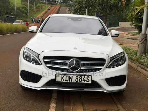 Mercedes-Benz C200 2016 White