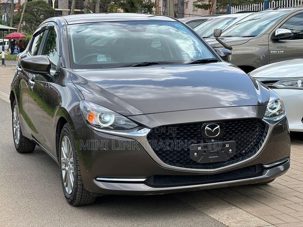 Mazda 2 2019 Gray