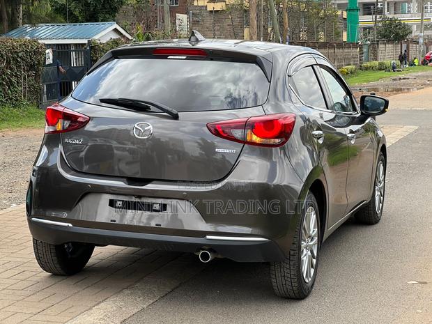 Mazda 2 2019 Gray