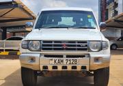 Mitsubishi Pajero 2000 White for sale