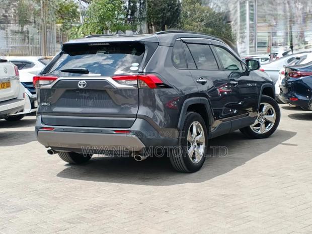 Toyota RAV4 Limited AWD 2020 Gray