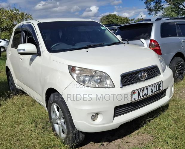 Toyota Rush 1.5 AWD 2009 White