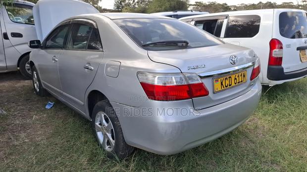 Toyota Premio 1.8 FWD 2009 Silver